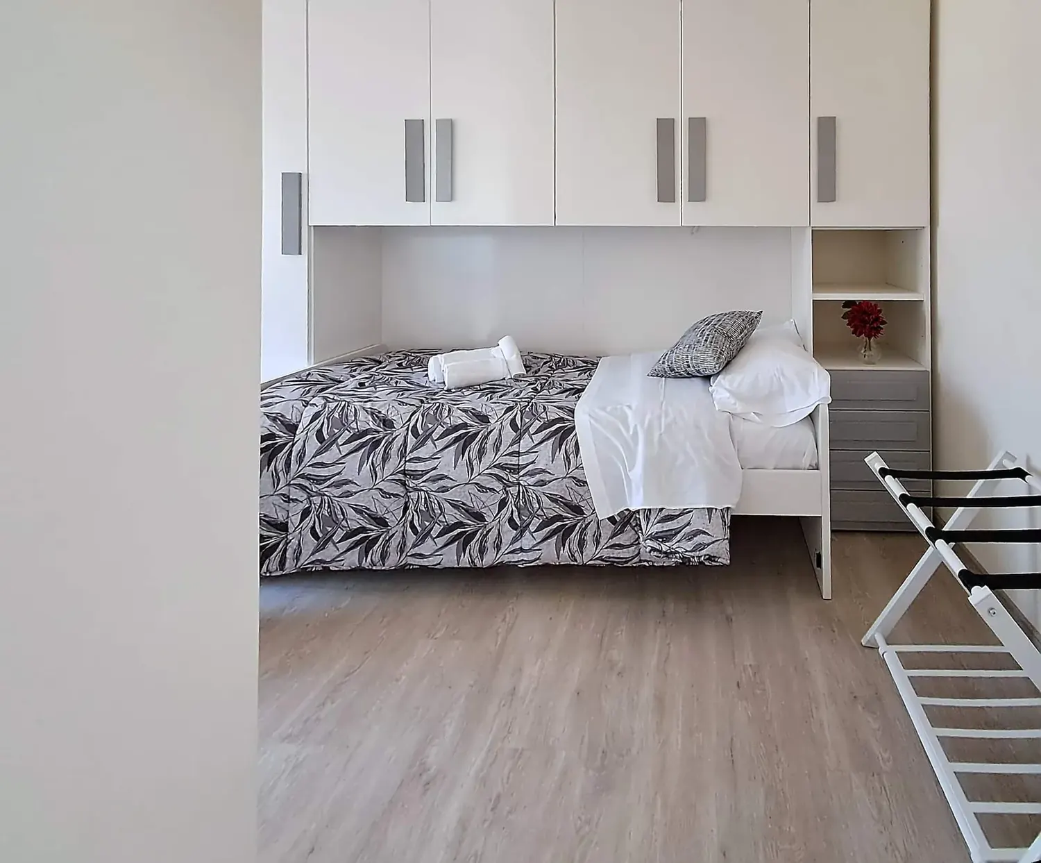 Camera 4 — Maryjoansapartment