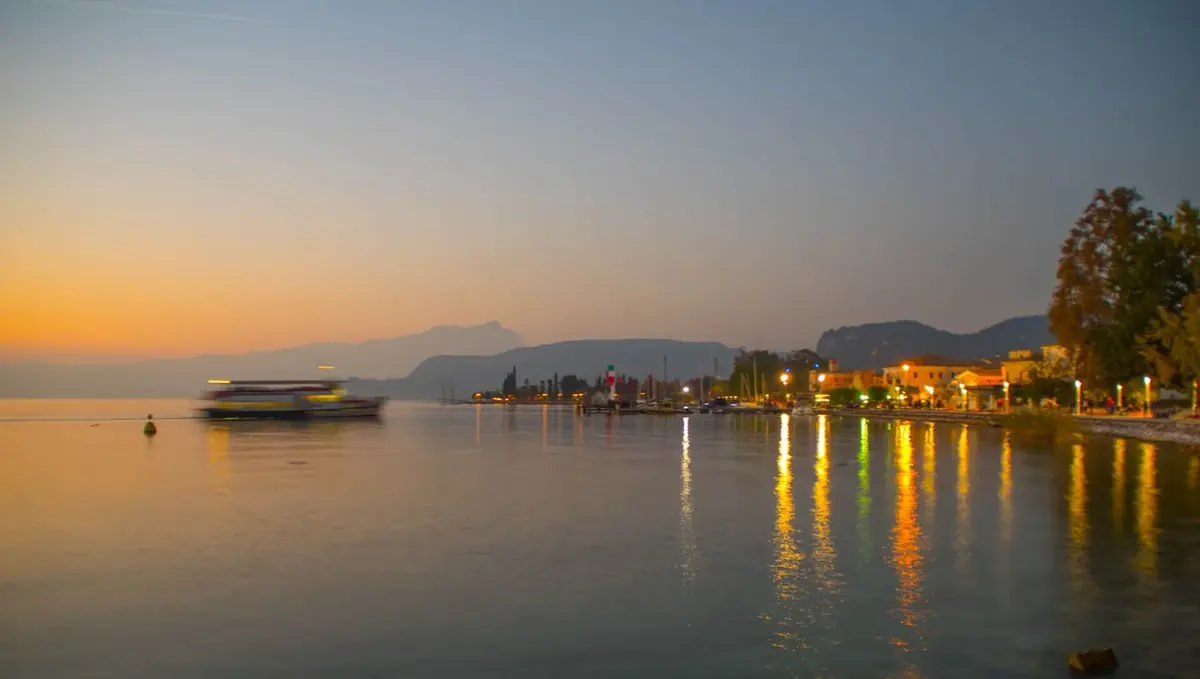 Tramonto sul lago di Garda a Bardolino