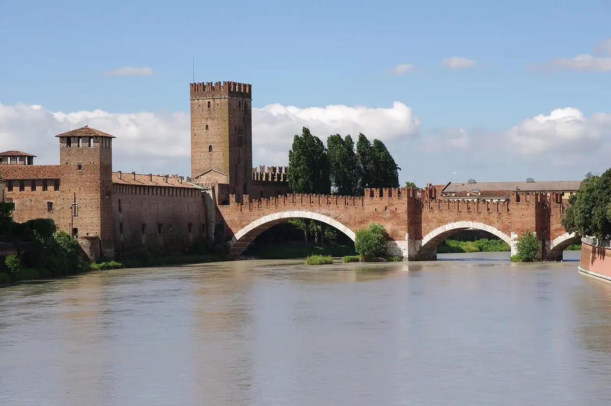 Castelvecchio e il ponte scaligero sull'Adige